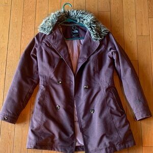 The North Face Women's Plum Trench Coat with Faux-Fur Collar